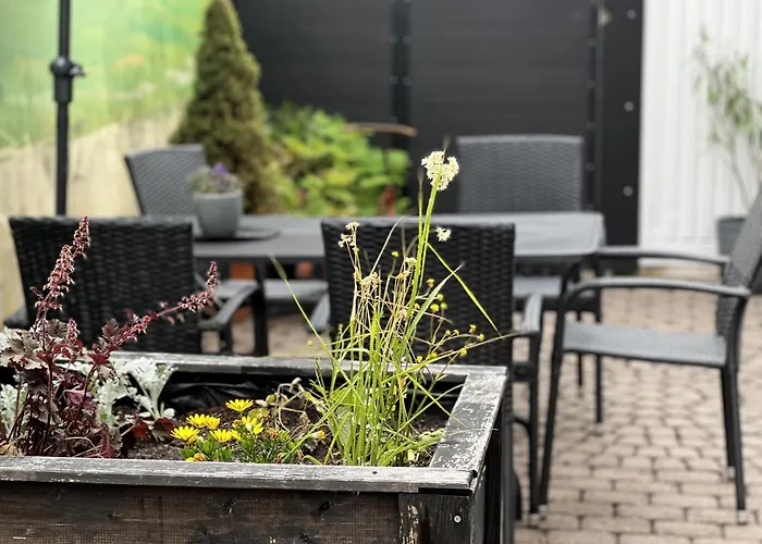 Отель Feel Good &